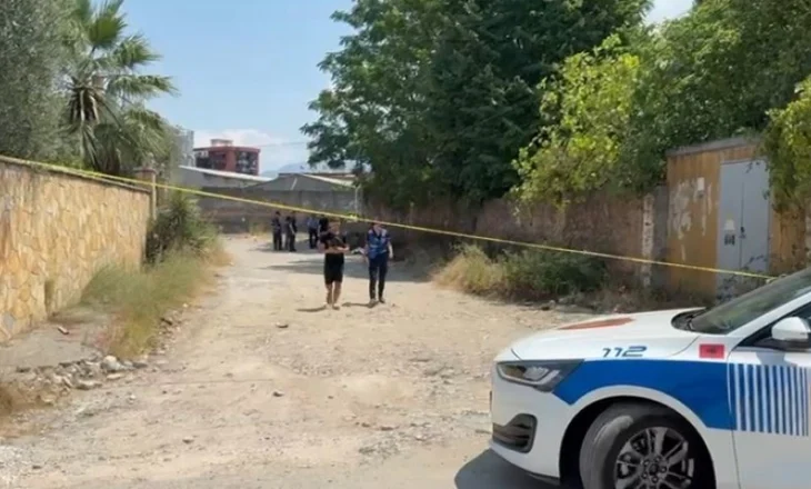 Elbasan/ Gjendet një trup i pajetë, zona përreth e djegur, Policia në vendngjarje