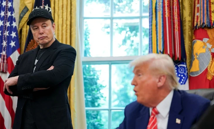 Elon Musk ‘plas bombën’ e radhës, akuzon ish-këshilltarin e Trump se është i përfshirë në dosjen ‘Epstein’