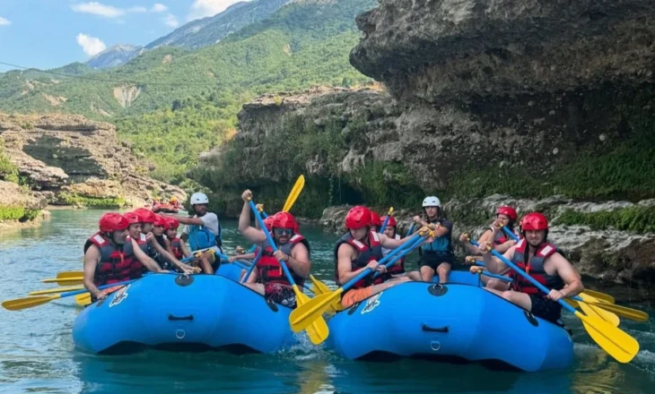 Energjia e rafting në Vjosë, Rama poston fotot të përvojës unike