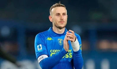Ernest Muçi gati të kthehet tek Legia, Ardijan Ismajli edhe zyrtarisht lojtar i lirë