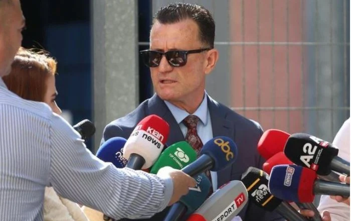 “Eskortat në burg? Ç’ka këtu!”, avokati i Metës shpërthen: Problemi është korrupsioni, jo takimet intime