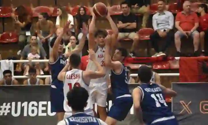 Europiani U-16 për djem, kuqezinjtë e vegjël mbeten jashtë podiumit në turneun e Shkodrës