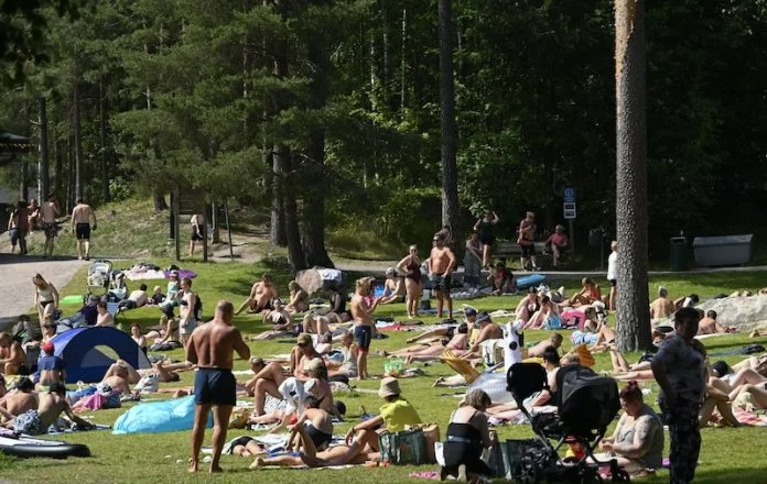 Finlanda thyen rekordin e nxehtësisë me 14 ditë radhazi mbi 30°C
