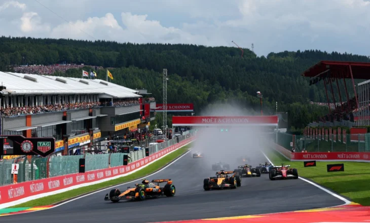 FORMULA 1/ Piastri bën gjithçka mire pas kaosit në start, triumfi në pistën legjendare të SPA e shkëput në kreun e renditjes. Reagon edhe Ferrari