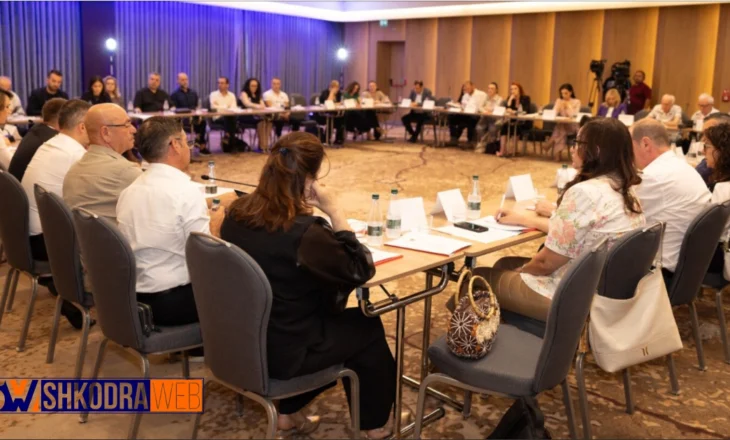 FOTO – Diskutimi i sfidave aktuale me të cilat përballet RSTH dhe ndërtimi i një vizioni të qartë për të ardhmen