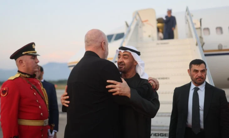 Fotot/ Rama pret në Rinas Presidentin e Emirateve të Bashkuara, Sheikh Muhammed Bin Zayed