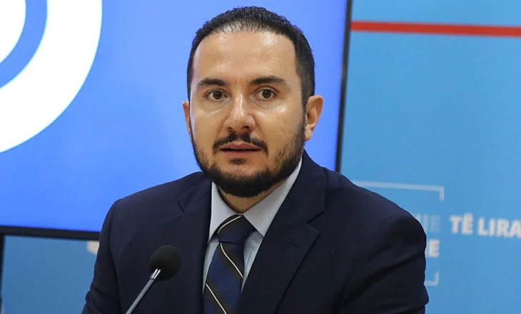 Gazetari: Ervian Salianji ka kontaktuar me ish-deputetë të PD, po kërkon të krijojë…