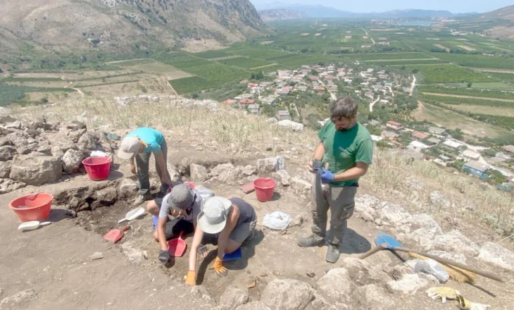 Gërmime arkeologjike në qytetin antik të Çukës së Ajtoit dhe në rrënojat e bazilikës mesjetare në Çiflig