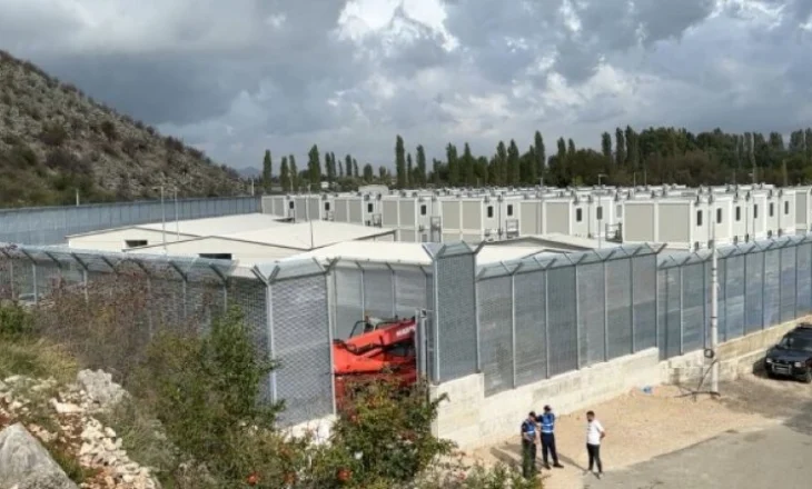 ‘Gjadri, terr informativ dhe ligjor’/ Raporti i Komitetit të Azilit dhe Emigracionit: Të pezullohet menjëherë zbatimi i protokollit Itali-Shqipëri