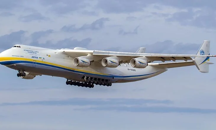 ‘Gjiganti i Qiellit’ Antonov largohet fshehurazi nga Ukraina! Revoltohet Kremlini