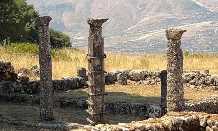 Gjirokastër/ Zjarret rrezikojnë monumentet e kulturës