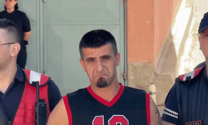 Goditi mbi 50 herë me thikë të dashurën, policia jep versionin zyrtar: E vrau dhe i vuri flakën
