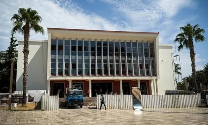 Gonxhja: Rikonstruksioni i Teatrit të Durrësit, projekt ambicioz që respekton trashëgiminë kulturore