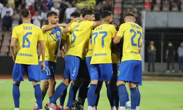Humbja e Elbasanit në miqësore, eksperimentohet skema 4-3-3