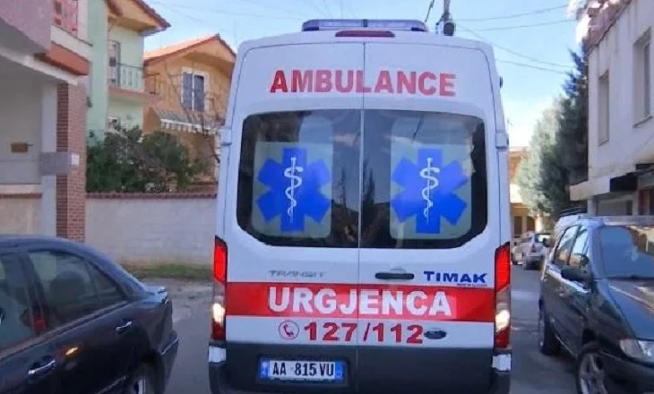 Hyri në det dhe pësoi arrest kardiak, ndërron jetë 66-vjeçari