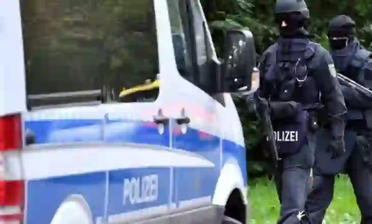 I kërkuar nga autoritetet italiane, shqiptari i arratisur arrestohet në një autobus turistik në Gjermani