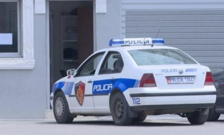 I mori 10 mijë euro një personi me anë të mashtrimit, arrestohet 33-vjeçari në Tiranë
