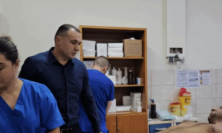 Ilir Proda mësyn në QSUT, kryepolici si i ngritur nga klubi jep një shfaqje banale