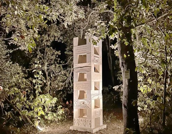 Instalacioni “Uncovered Layers” nga artisti Sead Kazanxhiu do të bëhet pjesë e koleksionit të muzeut të Casamassellas  