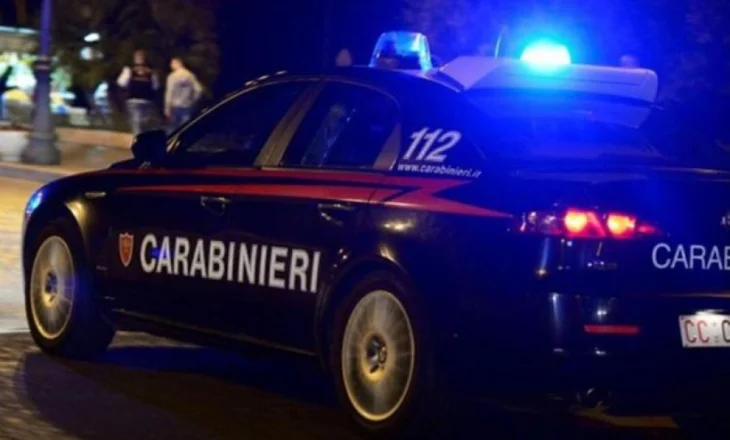 Itali/ Po survejonin 2 trafikantët shqiptarë, karabinierët kapin në flagrancë edhe policin rrugor duke blerë kokainë