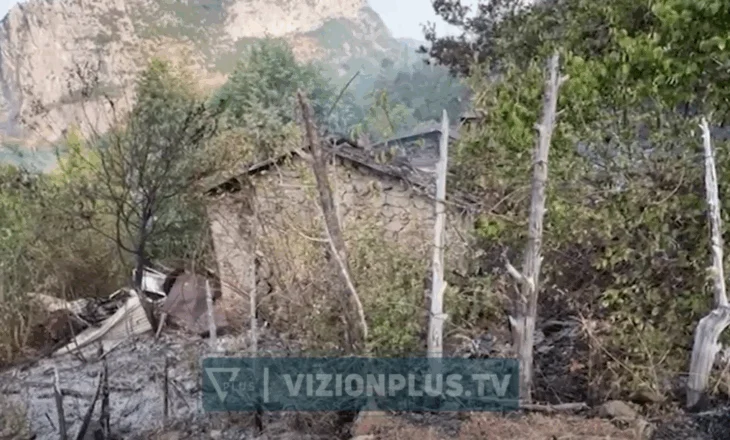 Izolohen flakët në Shkopet, zjarrfikësit punojnë për të shuar plotësisht vatrën edhe në Dukat