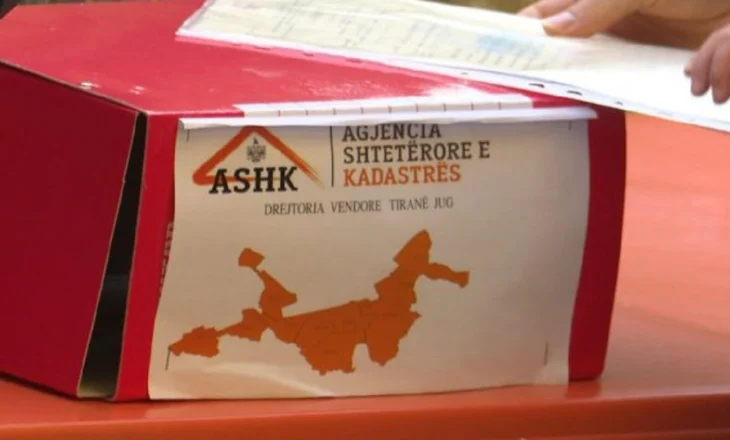 Kadastra e Goxhobellit zemra e korrupsionit shtetëror, qytetari nga Vora denoncon skemën mafioze që i grabiti tokën…