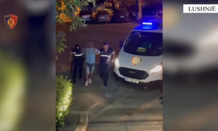 Kapet në flagrancë duke vjedhur një banesë, vihet në pranga 43-vjeçari në Lushnjë