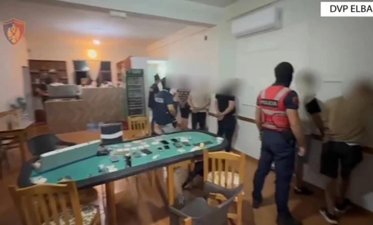Kapet në flagrancë në Elbasan/ Lokal i përshtatur për lojëra fati, 13 të proceduar