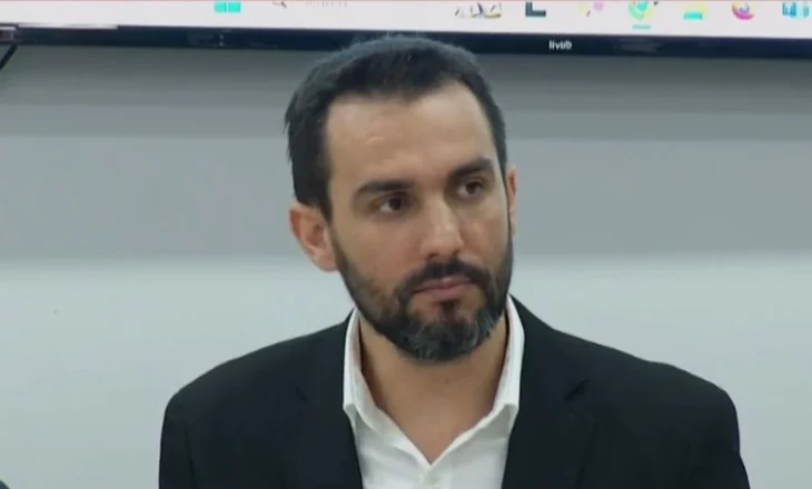 KAS i dha mandatin tezes, reagon ashpër Lapaj: Tom Doshit ja pranuan dorëheqjet, pse ne jo?