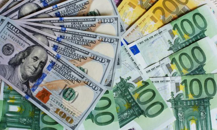 Këmbimi valutor/ Me sa shiten e blihen valutat e huaja sot