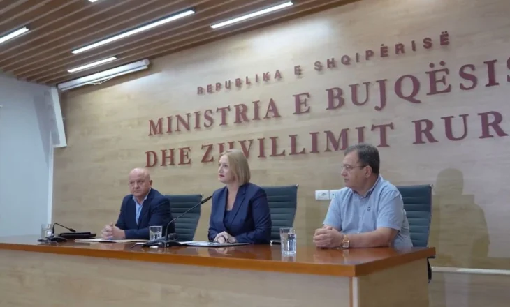 Kërkesa e Ramës për shkrirjen e AKU-së/ Denaj pezullon inspektimet: Inspektorët do vlerësohen nga komision i posaçëm