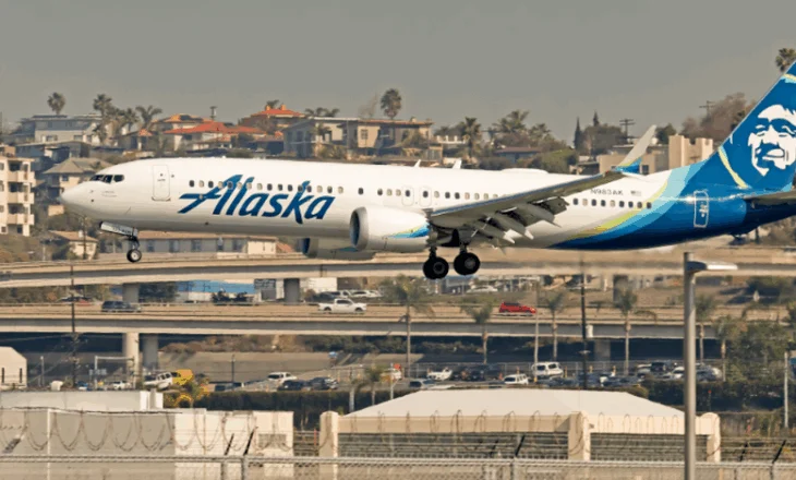 Kompania ajrore amerikane ul në tokë të gjithë flotën e avionëve
