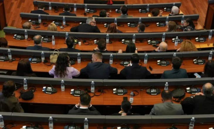 Konstituimi i Kuvendit të Kosovës dështon sërish: Mandati i deputetëve në rrezik?
