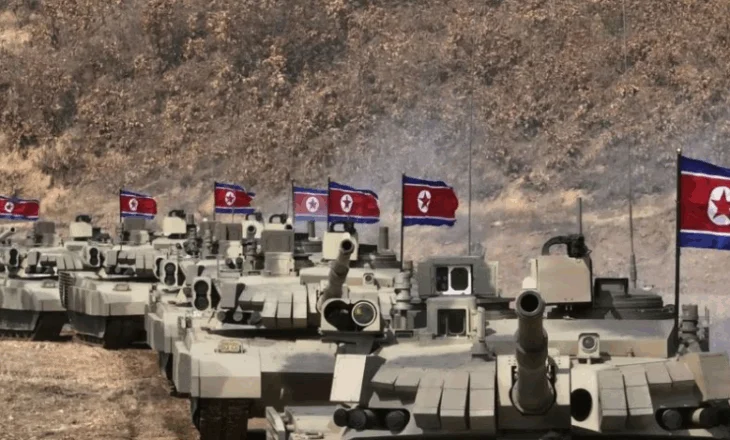 Koreja e Jugut: Veriu ka furnizuar Rusinë me 12 milionë predha artilerie