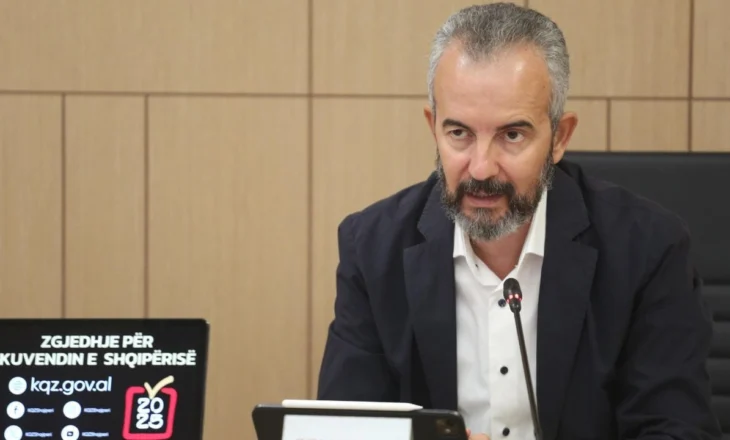 KQZ shpërndan mandatet për tre qarqet e mbetura! Mandatin e 12-të në Fier e merr Zegjineja, Celibashi rrëzon Andia Ullirin në Durrës dhe ia jep mandatin Arjan Ndojës