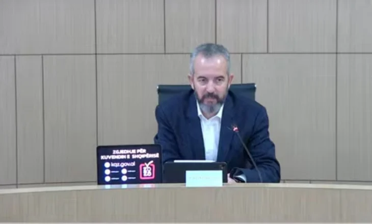 KQZ shpërndan sot mandatet për qarqet Durrës, Elbasan dhe Fier/ Diskutohet edhe kërkesa e Andia Ullirit