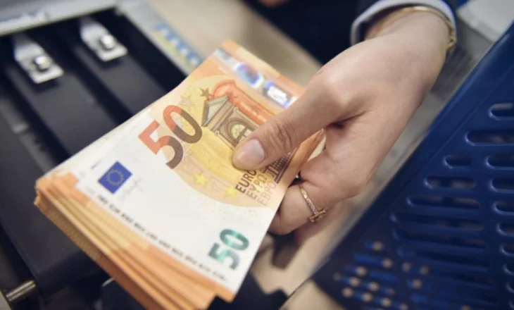 Kredi me interes zero për disa kategori sociale, ja kush përfiton