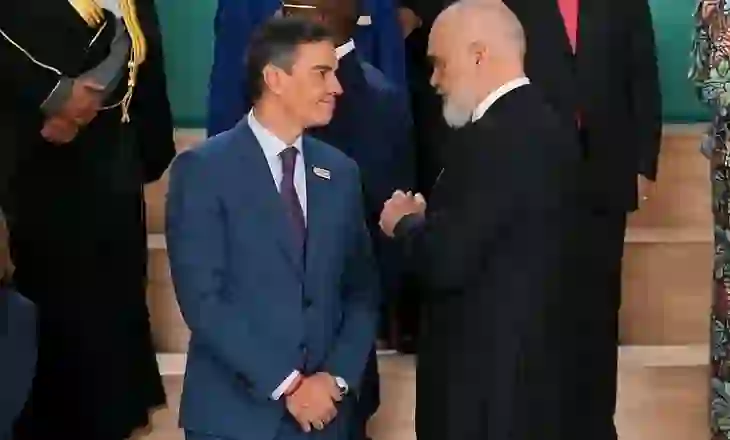Ku bashkohen e ku ndahen këto dy socialistë?