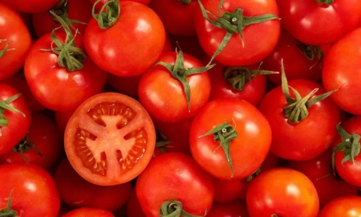 Kush nuk mund të hajë domate? Nëse po trajtoheni për këto sëmundje, duhet t’i eliminoni ato nga dieta juaj