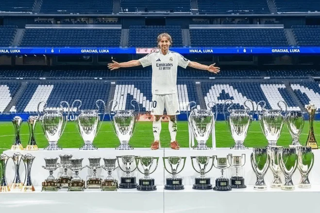 Lamtumira e një legjende, Vitinja: ‘Modriç modeli im’, Kurtua: ‘Legjendë e Real Madrid’