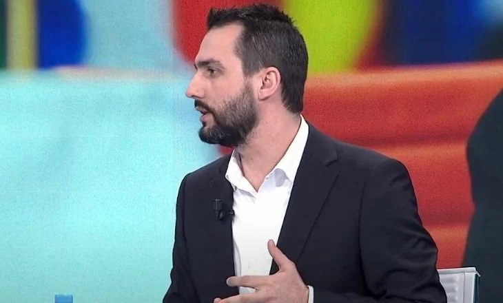 Lapaj shton “presionin”, kandidatja e tij tërhiqet nga dorëheqja, e gatshme të marrë mandatin