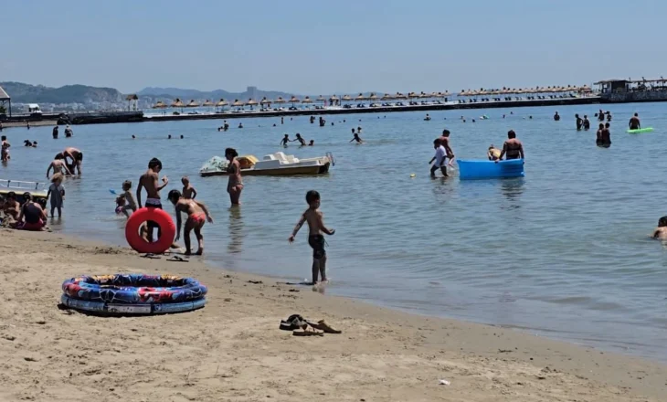 Lënduan 61-vjeçaren teksa lundronin me motoskaf pa leje drejtimi, procedohet pronari shqiptar dhe shtetasi gjerman në Durrës