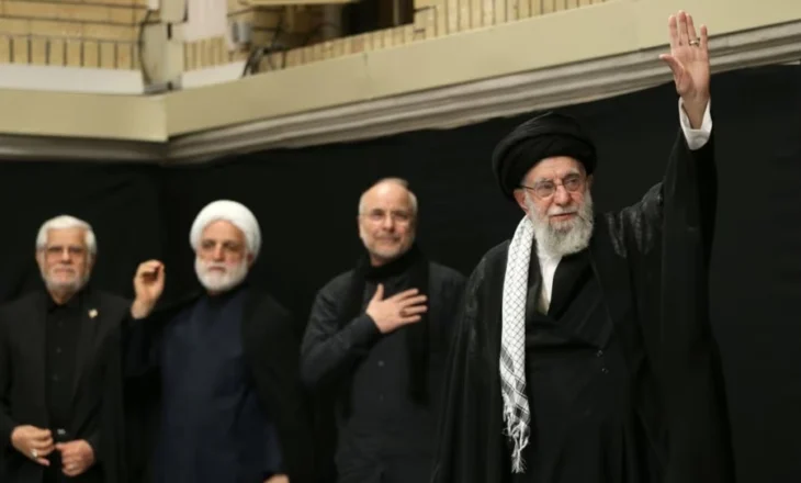 Lideri suprem i Iranit shfaqet për herë të parë në publik që nga fillimi i luftës 12-ditëshe