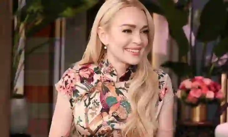 Lindsay Lohan trondit moderatorët me arsyen kryesore pse ajo e do jetën në Dubai
