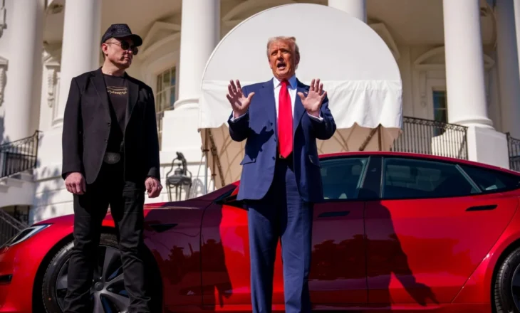“Lufta e fjalëve” Trump-Musk, ulet vlera e aksioneve të Teslës