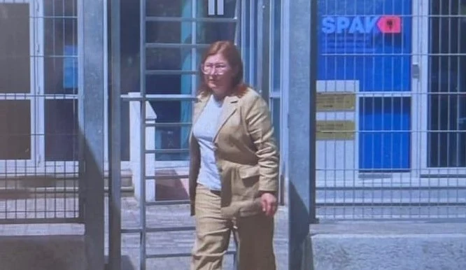 Majlinda Bufi për herë të tretë në SPAK, vijon hetimi ndaj kryebashkiakes së Roskovecit