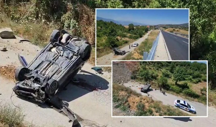 Makina e përmbysur poshtë rrugës/ Viktima e aksidentit në Peshkopi punonjës i ADZM,ishte nisur të fikte zjarret në Lurë