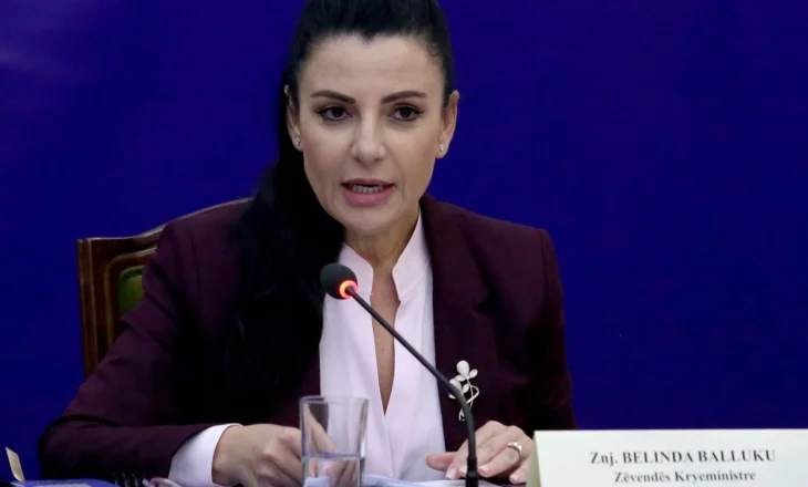 Masakra me tjetërsimin e votave në Fier/ Balluku justifikohet. Fajëson lodhjen e numëruesve