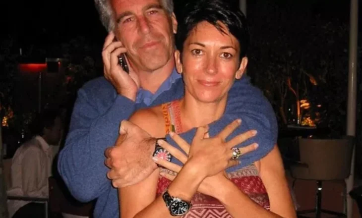 Maxwell nuk hesht më! Nis zbardhja e dosjes “Epstein” që mund të rrëzojë figura të mëdha