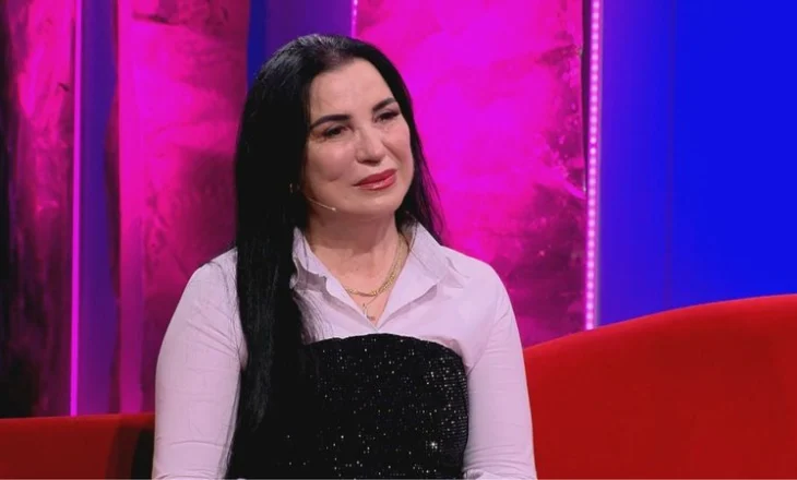 “Më hoqën nga skena, punoja në llaç”/ Rrëfimi i këngëtares së njohur shqiptare: Më ndau i dashuri nga frika e regjimit